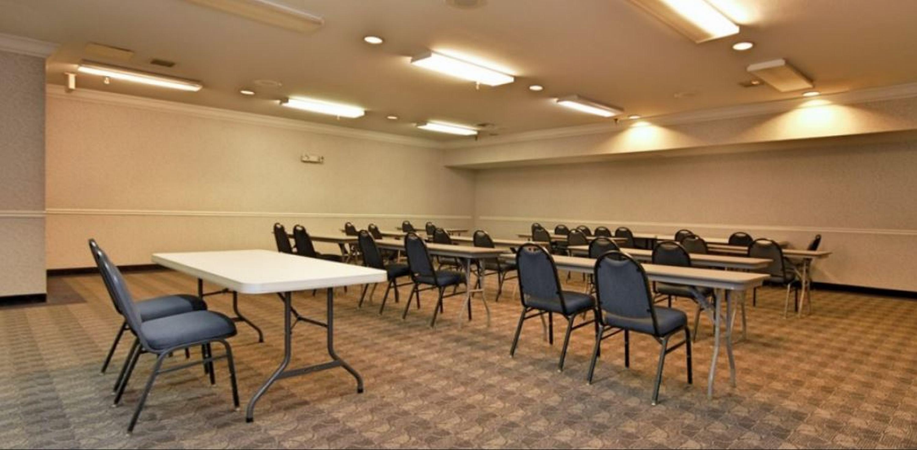 Quality Inn & Suites Denver Airport - Gateway Park Aurora Bagian luar foto