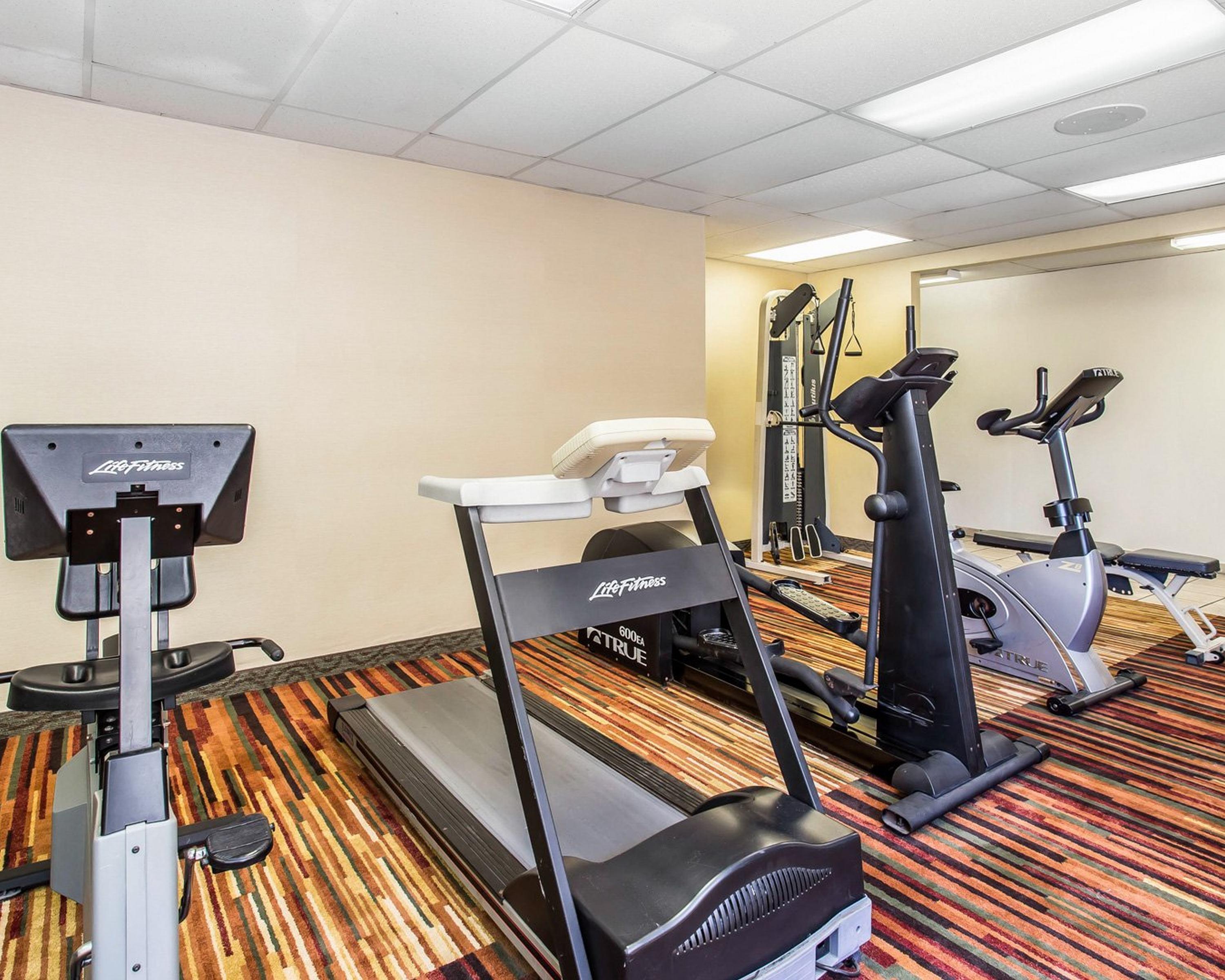 Quality Inn & Suites Denver Airport - Gateway Park Aurora Bagian luar foto